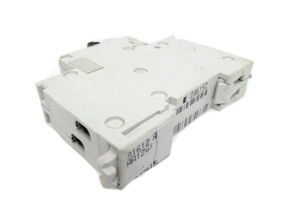 SCHNEIDER ELECTRIC 17574 20A 230V UNMP