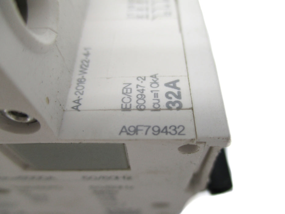 SCHNEIDER ELECTRIC A9F79432 32A 400V UNMP