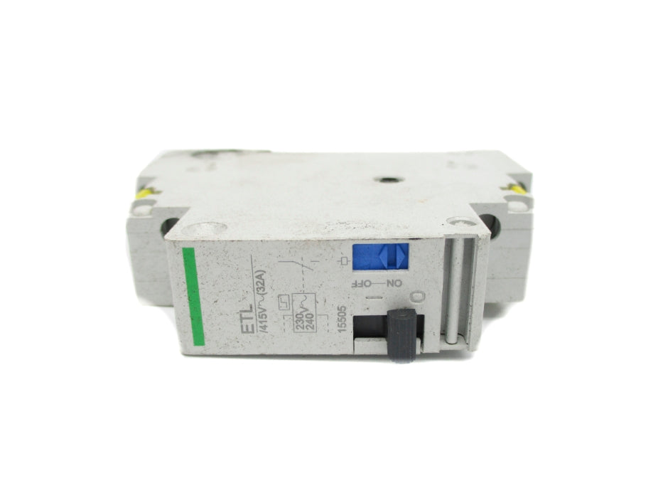 SCHNEIDER ELECTRIC 15505 32A 230/240V UNMP