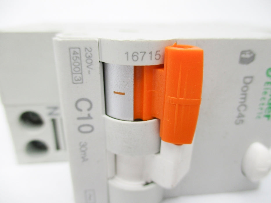 SCHNEIDER ELECTRIC 16715 10A 230V UNMP