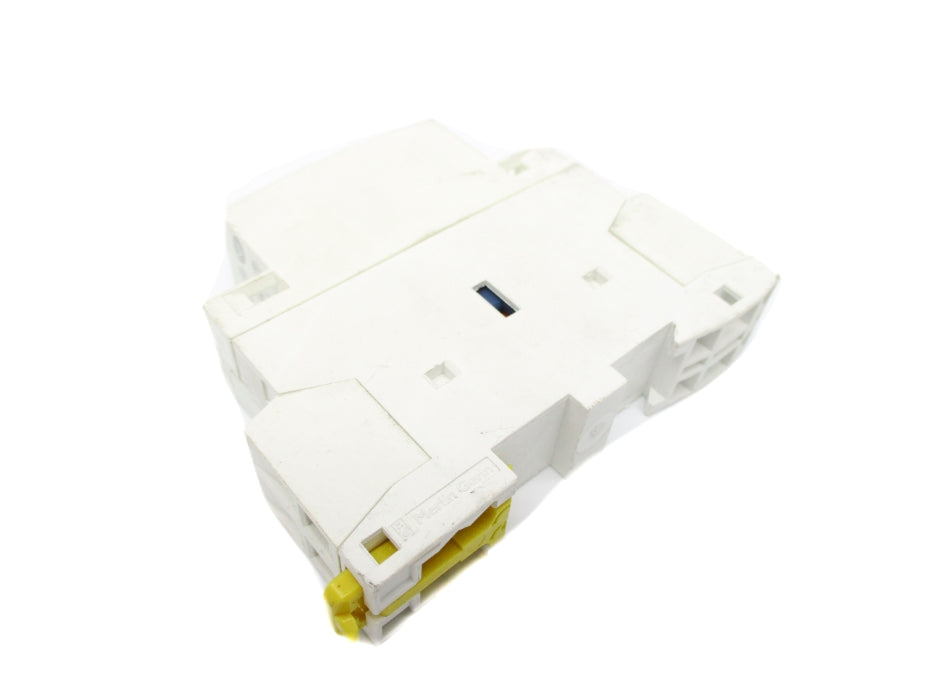 SCHNEIDER ELECTRIC A9C22712 230/240V UNMP