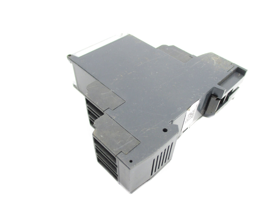 TELEMECANIQUE RM22LG11MR 24/240VAC/DC  UNMP