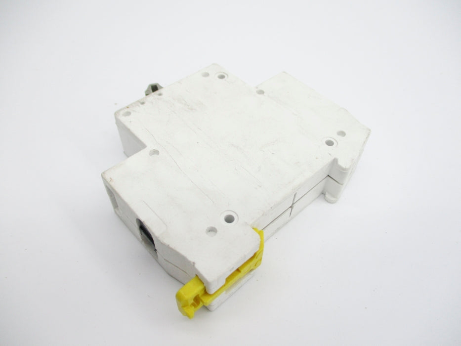 SCHNEIDER ELECTRIC A9S60120 20A 250V UNMP