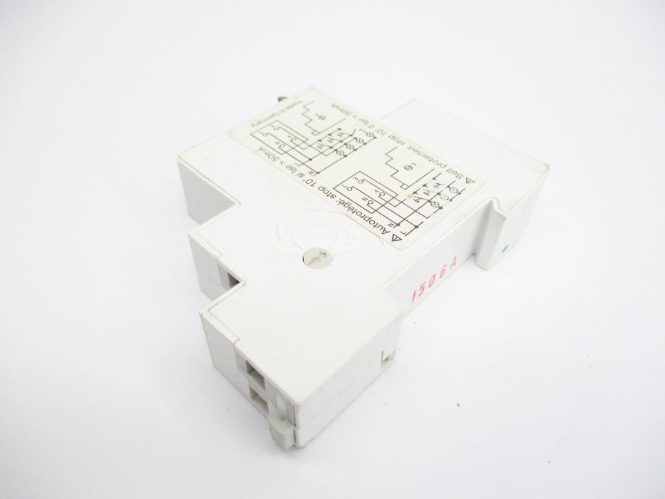 SCHNEIDER ELECTRIC 15363 16A 230/240V UNMP