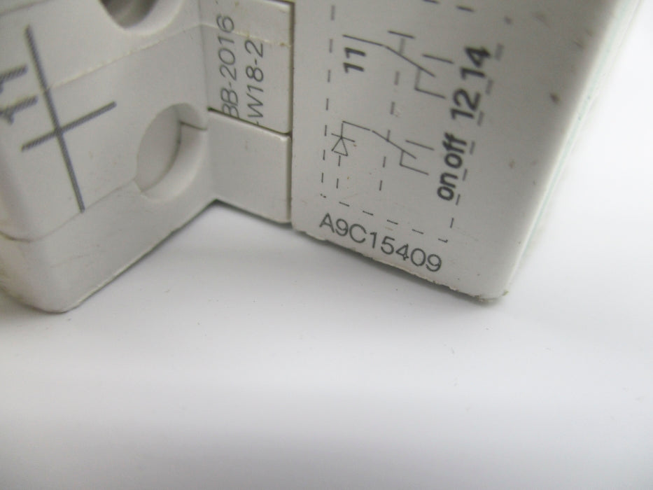 SCHNEIDER ELECTRIC A9C15409 16A 250V UNMP