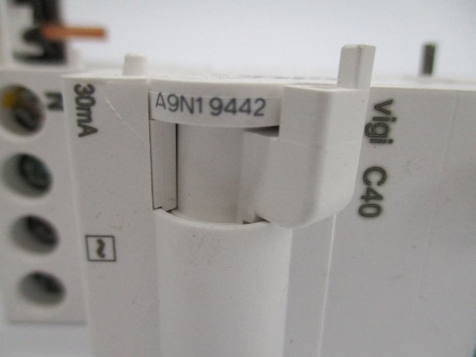 SCHNEIDER ELECTRIC A9N19442 UNMP