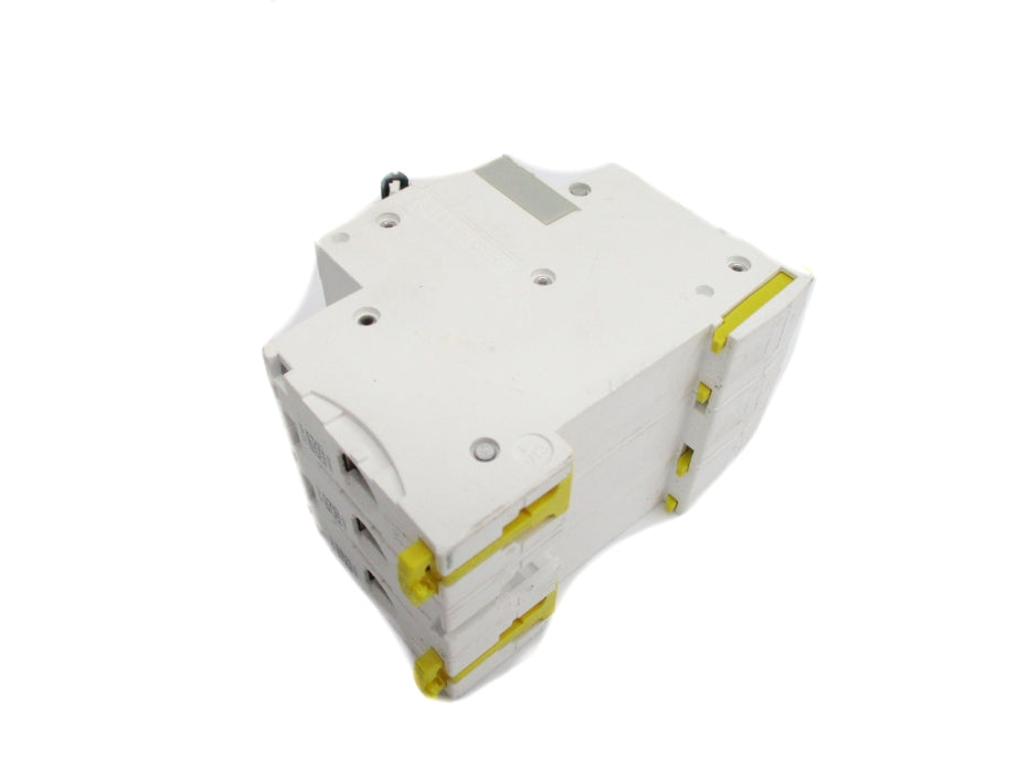 SCHNEIDER ELECTRIC A9F74301 1A 400V UNMP
