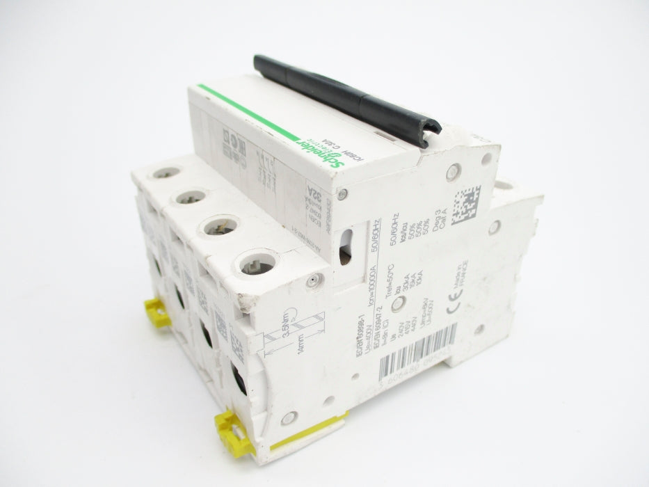 SCHNEIDER ELECTRIC A9F89432 32A 400V UNMP