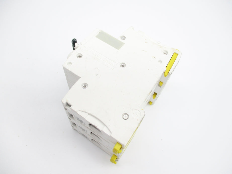 SCHNEIDER ELECTRIC A9F79320 20A 400V (AS PICTURED) UNMP