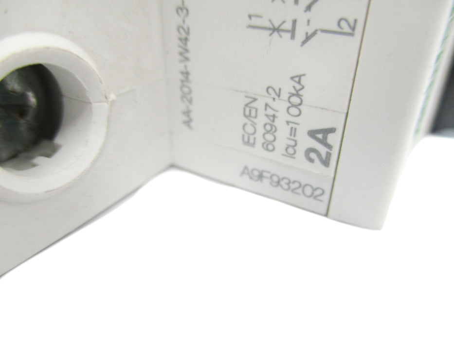 SCHNEIDER ELECTRIC A9F93202 2A 400V UNMP
