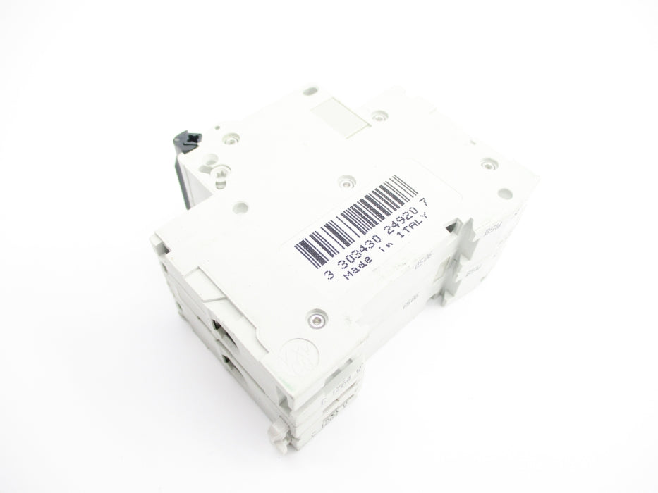 SCHNEIDER ELECTRIC 24920 16A 400V UNMP