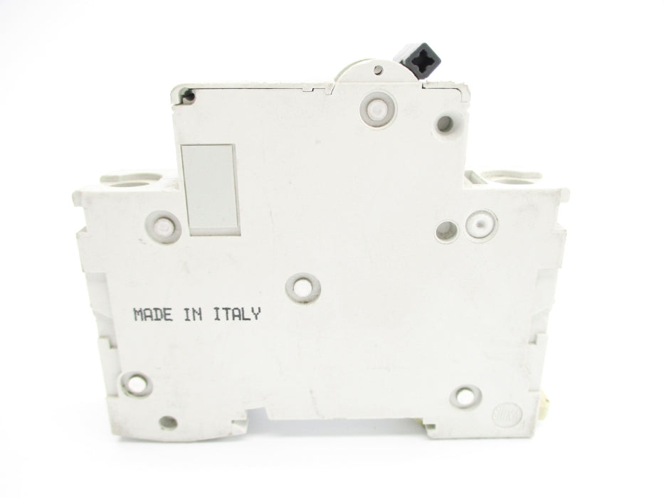 MERLIN GERIN 24242 16A 400V UNMP