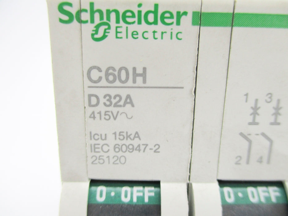 SCHNEIDER ELECTRIC 25120 32A 415V UNMP