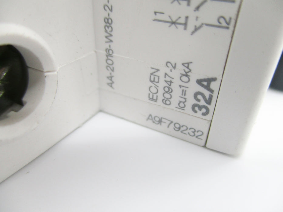 SCHNEIDER ELECTRIC A9F79232 32A 400V UNMP