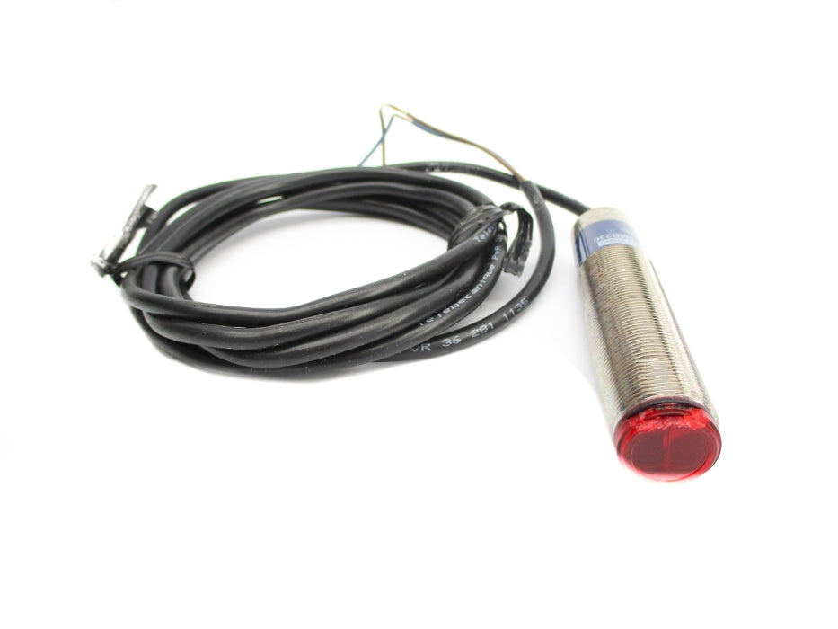 TELEMECANIQUE XU9M18MB230 (AS PICTURED) UNMP