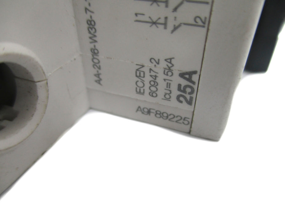 SCHNEIDER ELECTRIC A9F89225 25A 400V UNMP