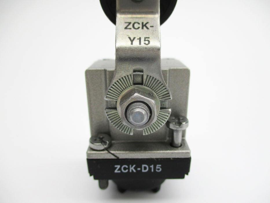 TELEMECANIQUE ZCK-D15 (GREY) (AS PICTURED) NSNP