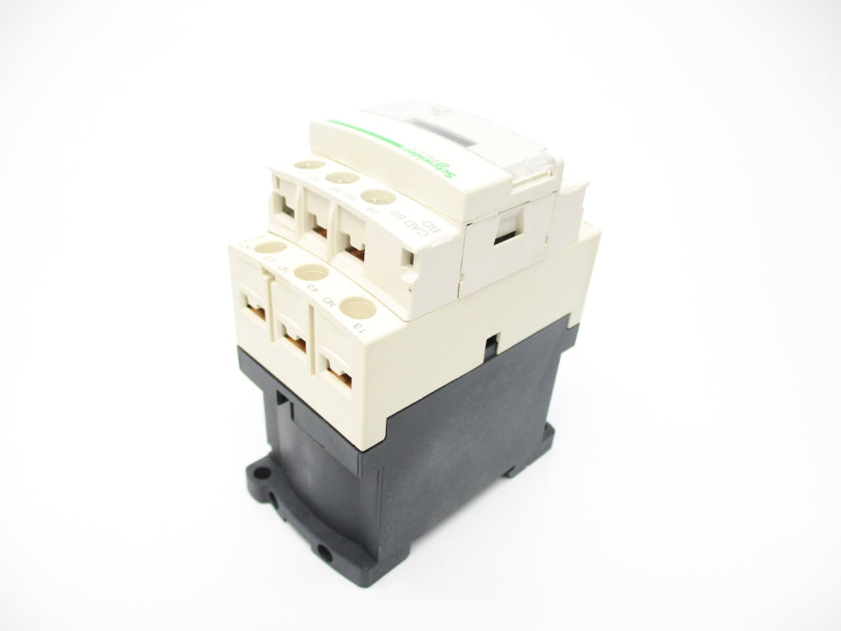 SCHNEIDER ELECTRIC CAD50BD 24VDC NSNP
