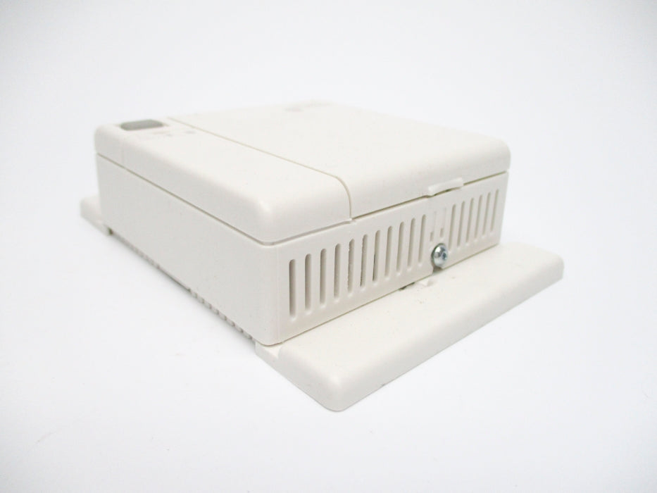 JOHNSON CONTROLS HE-67N3-1B00W NSNP