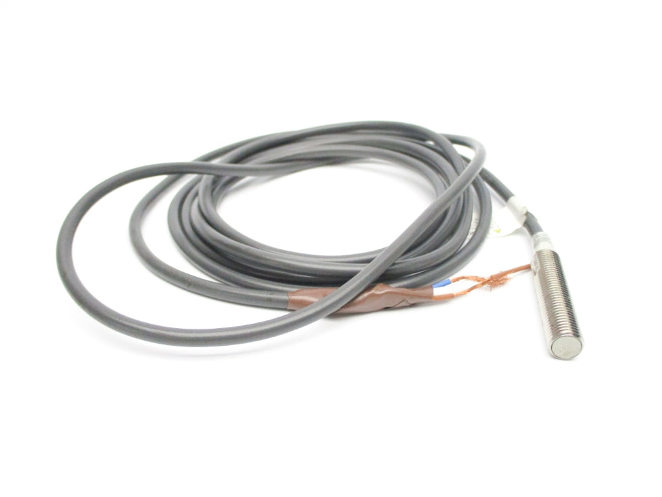 OMRON E2E-X1R5Y1 UNMP