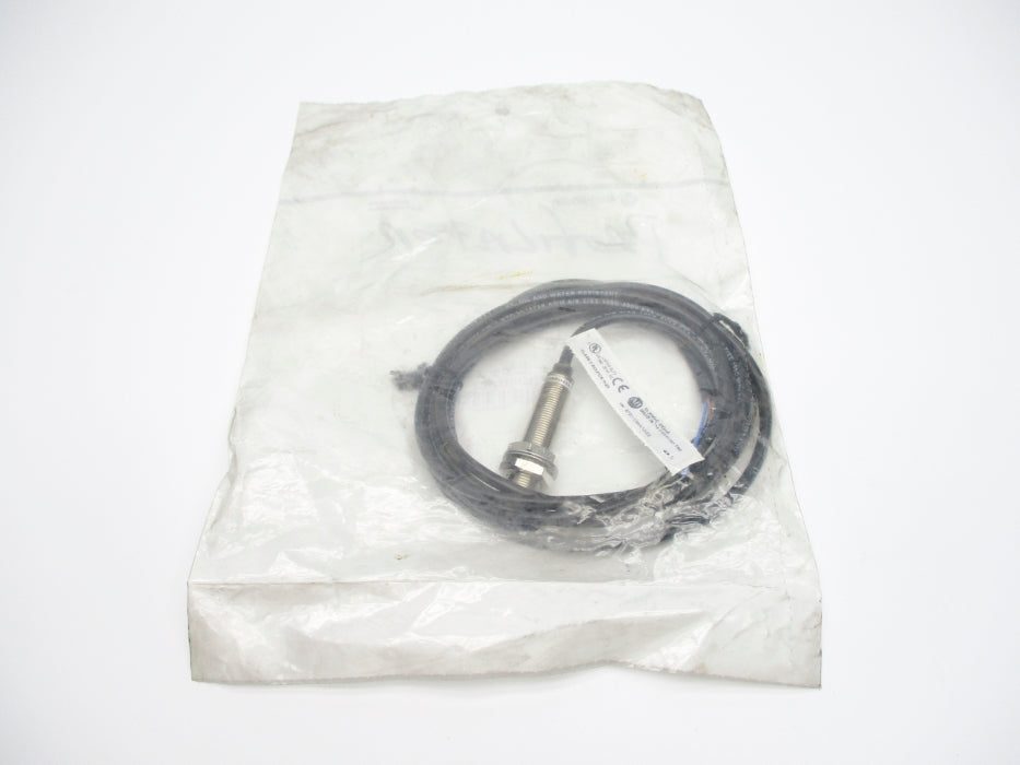 ALLEN BRADLEY 872C-D3NN12-E2 SER. D NSMP