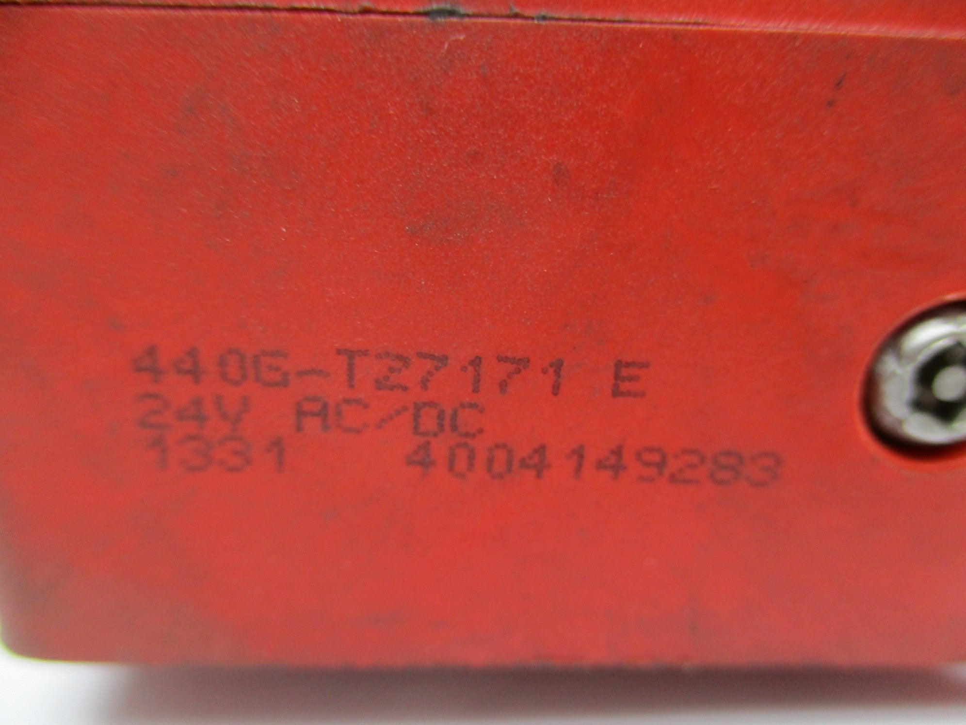 ALLEN BRADLEY 440G-T27171 SER. E UNMP