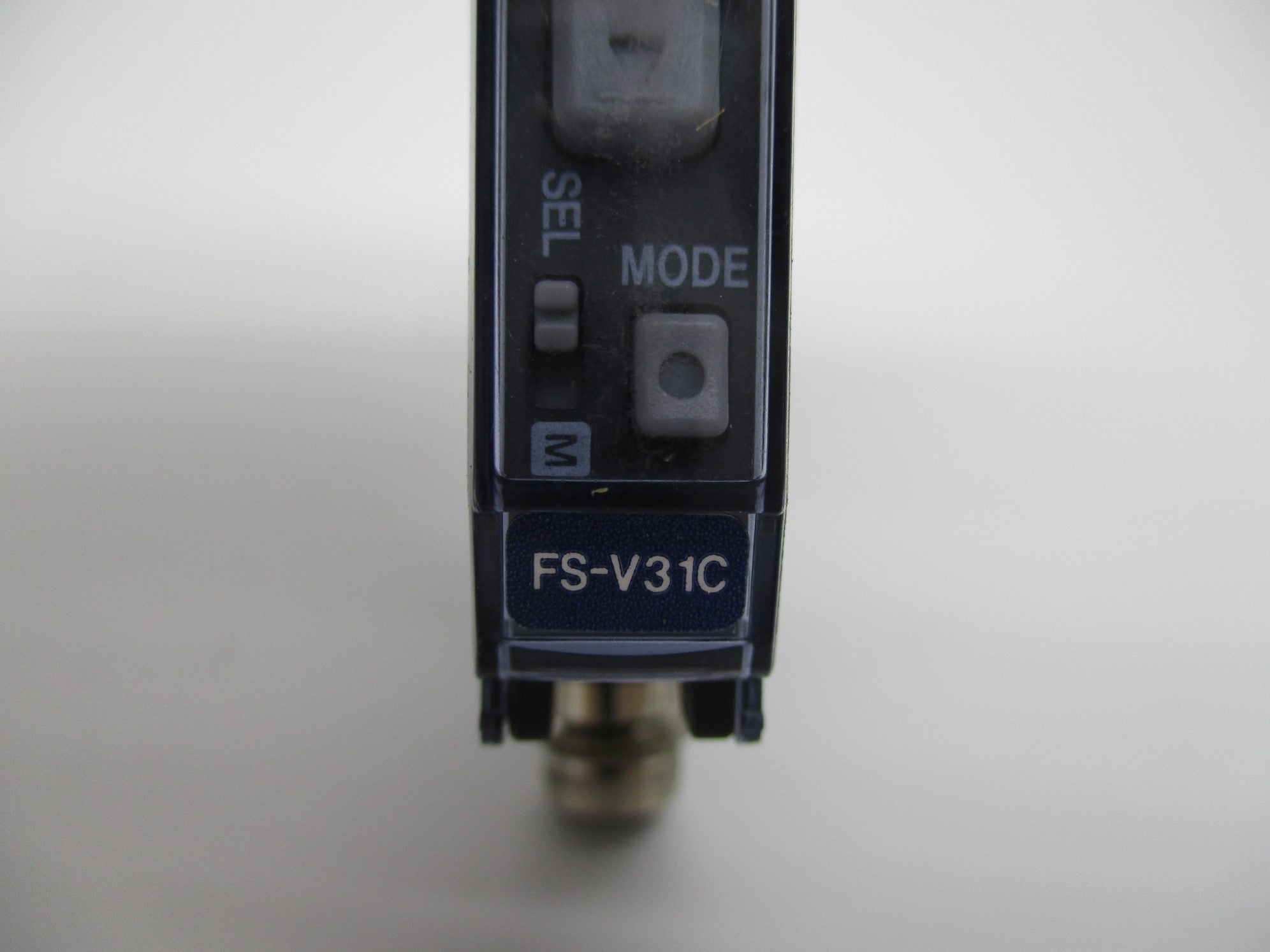 KEYENCE FS-V31C 12-24VDC NSNP