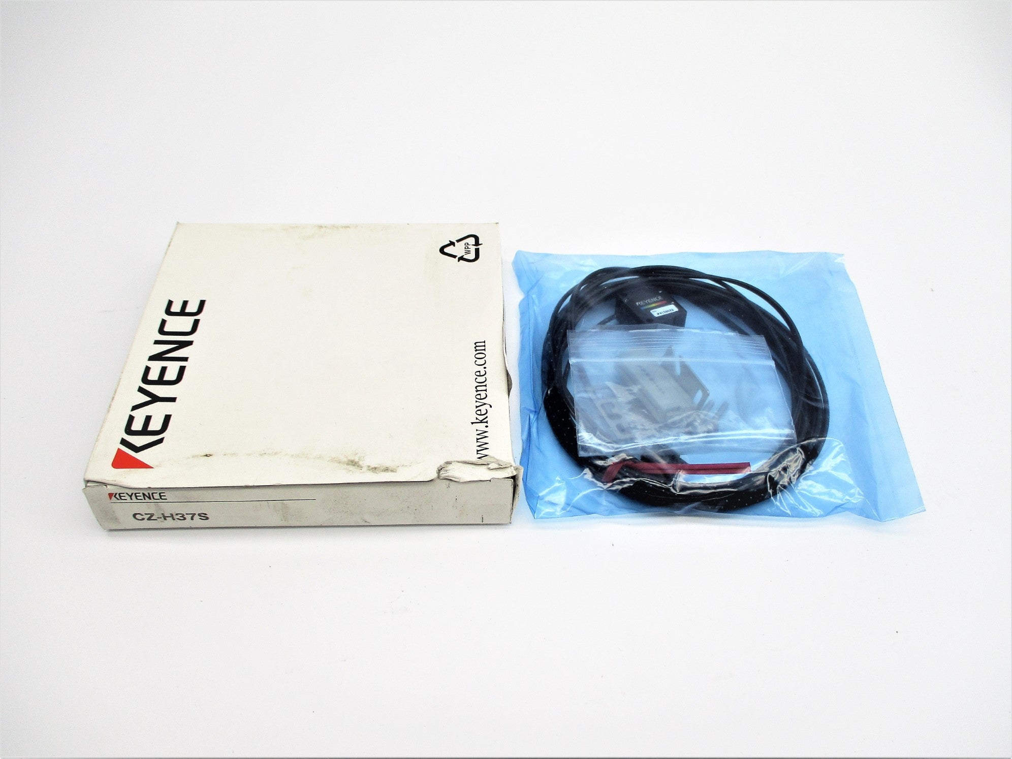 KEYENCE CZ-H37S NSMP