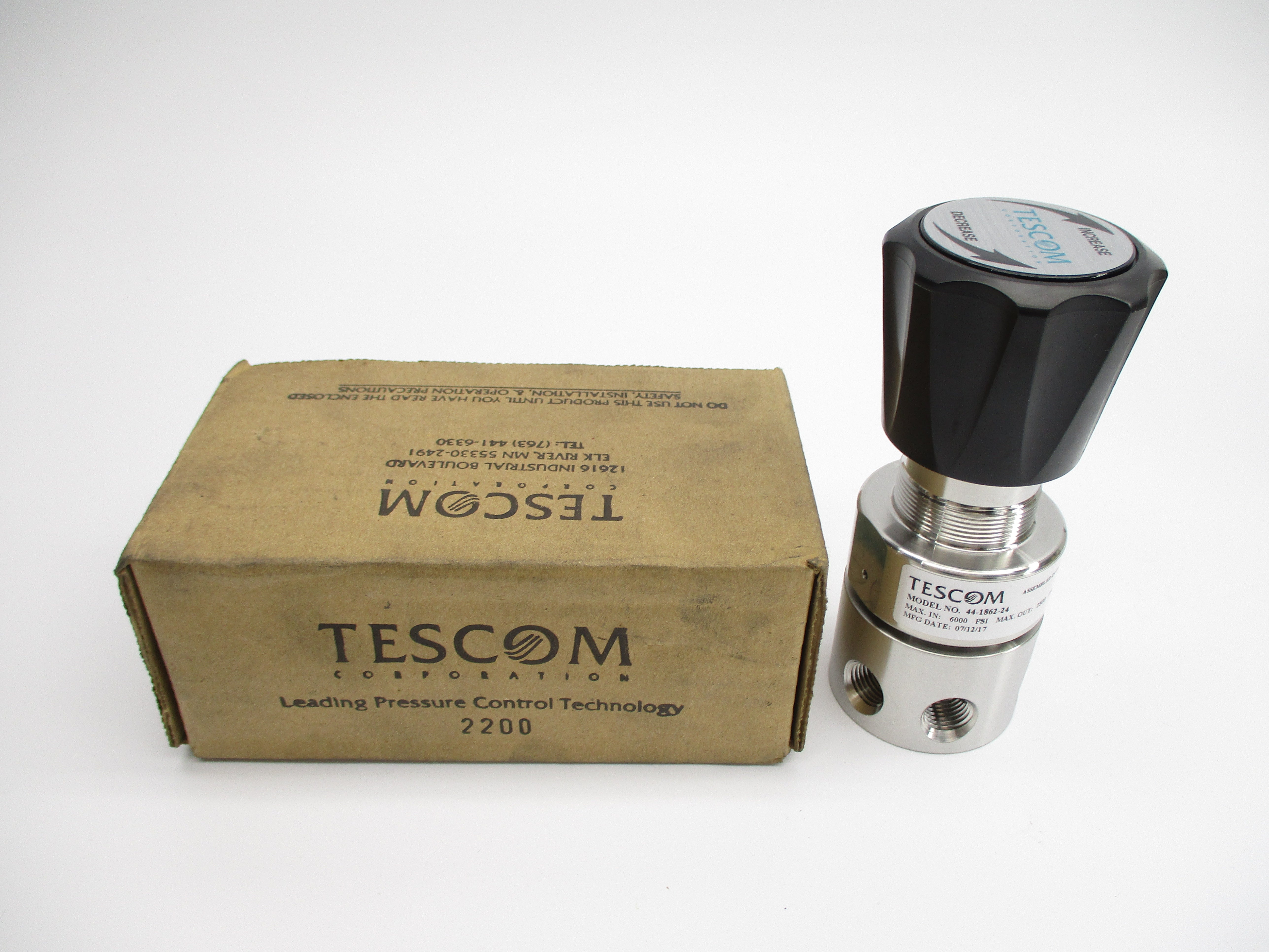 TESCOM 44-1862-24 2500-6000PSI NSMP