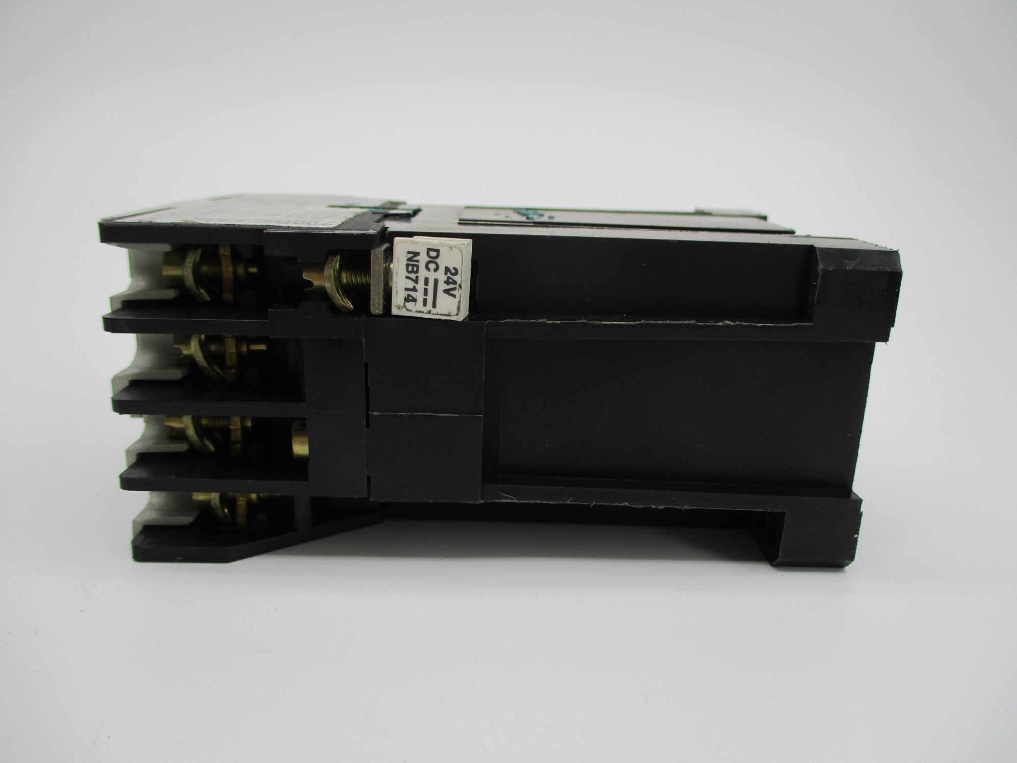 INDUSTRIAL SPARE PART 700DC-F220J SER. C 24VDC UNMP