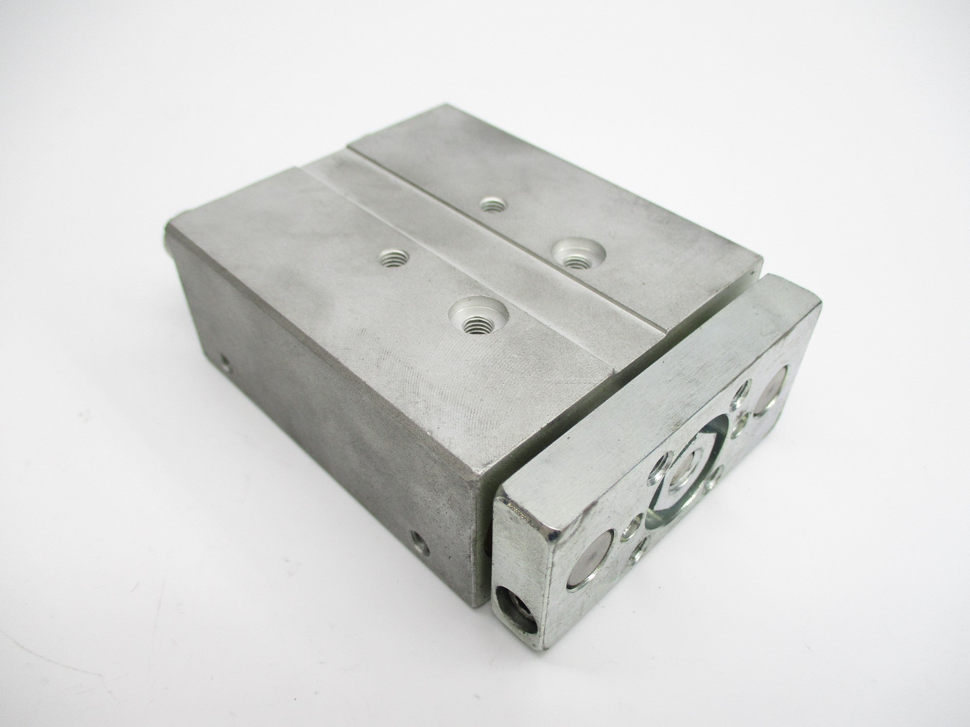 FESTO DFM-16-40-P-A-GF 170836 UNMP