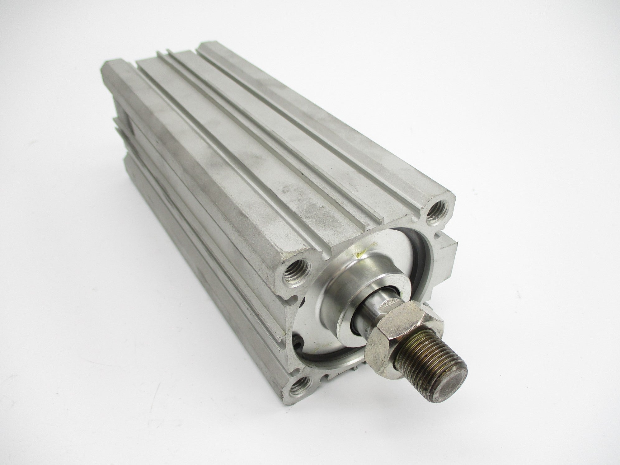 SMC CDQ2A63-150CM 145PSI UNMP