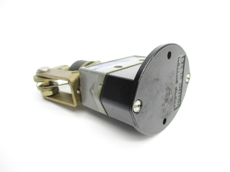 MICRO SWITCH BZV6-2RN62 (GREY) (AS PICTURED) UNMP
