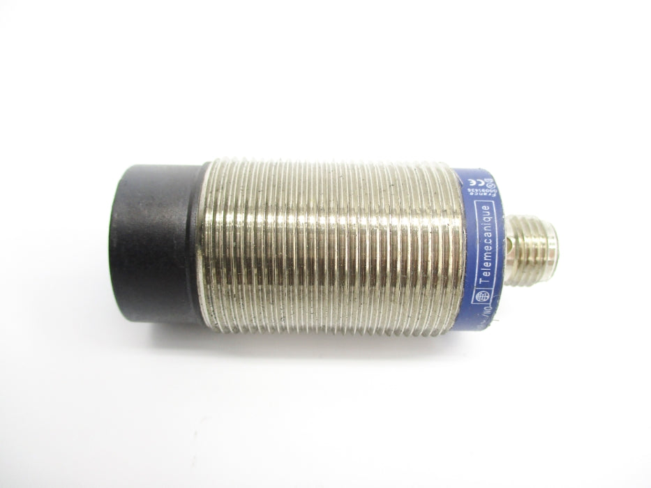 TELEMECANIQUE XS2M30MA230K UNMP