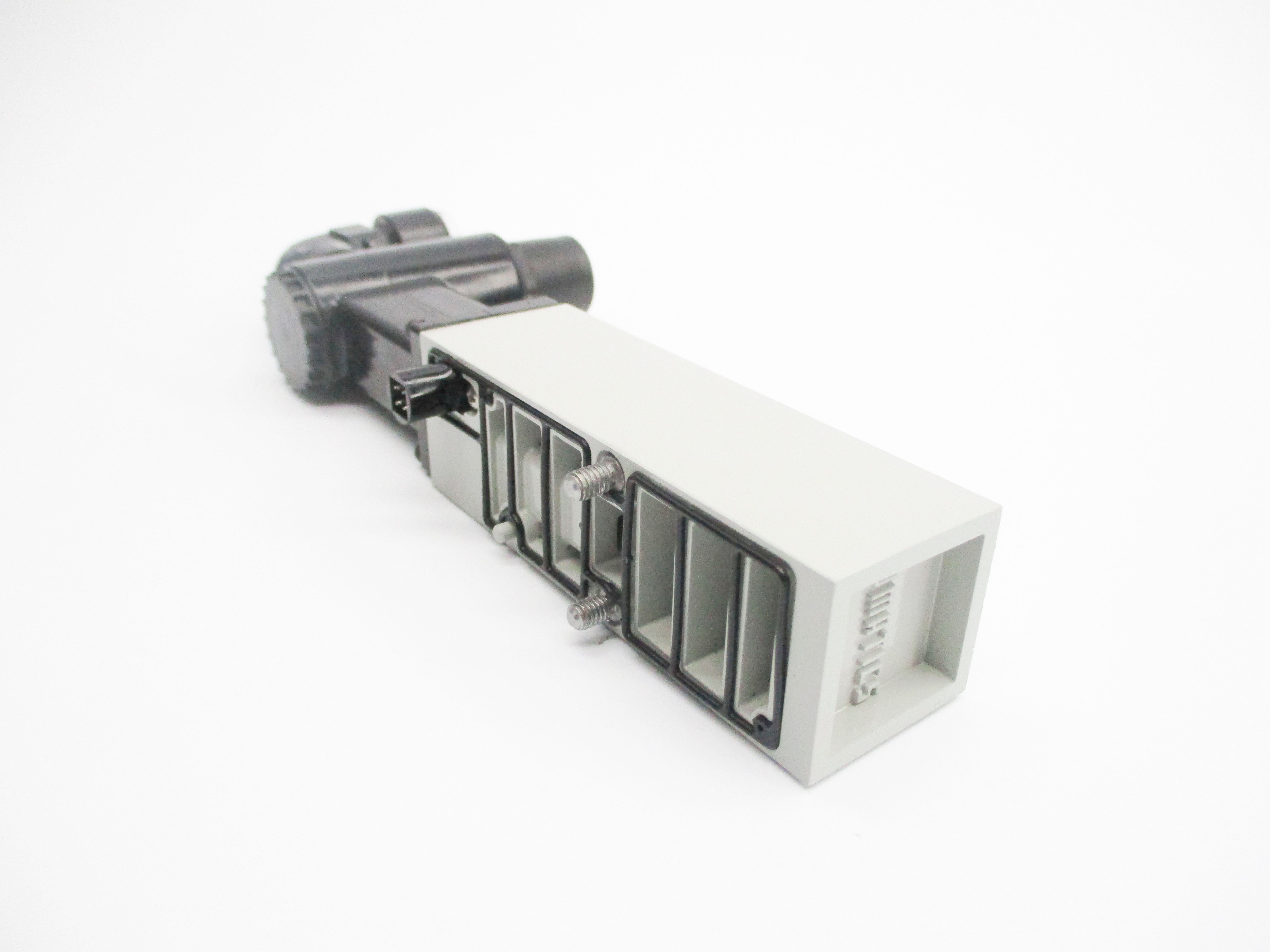 NUMATICS 122RS100J016W00 10-30PSI NSNP