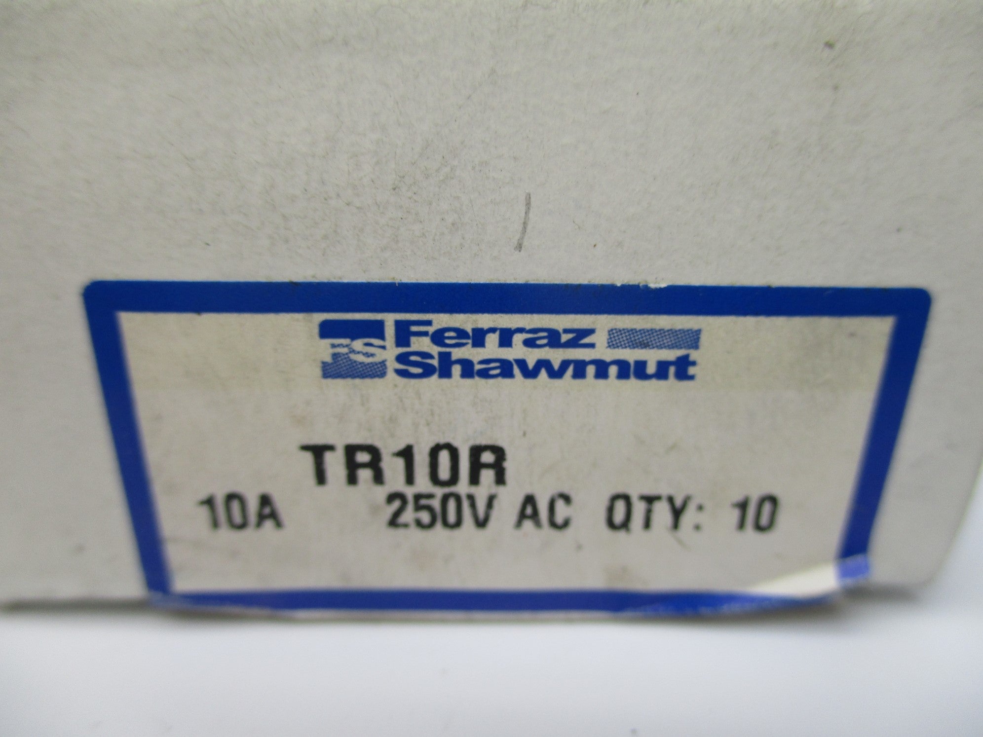 FERRAZ SHAWMUT TR10R 250VAC 10A (PKG OF 10) (WH/BL) NSMP