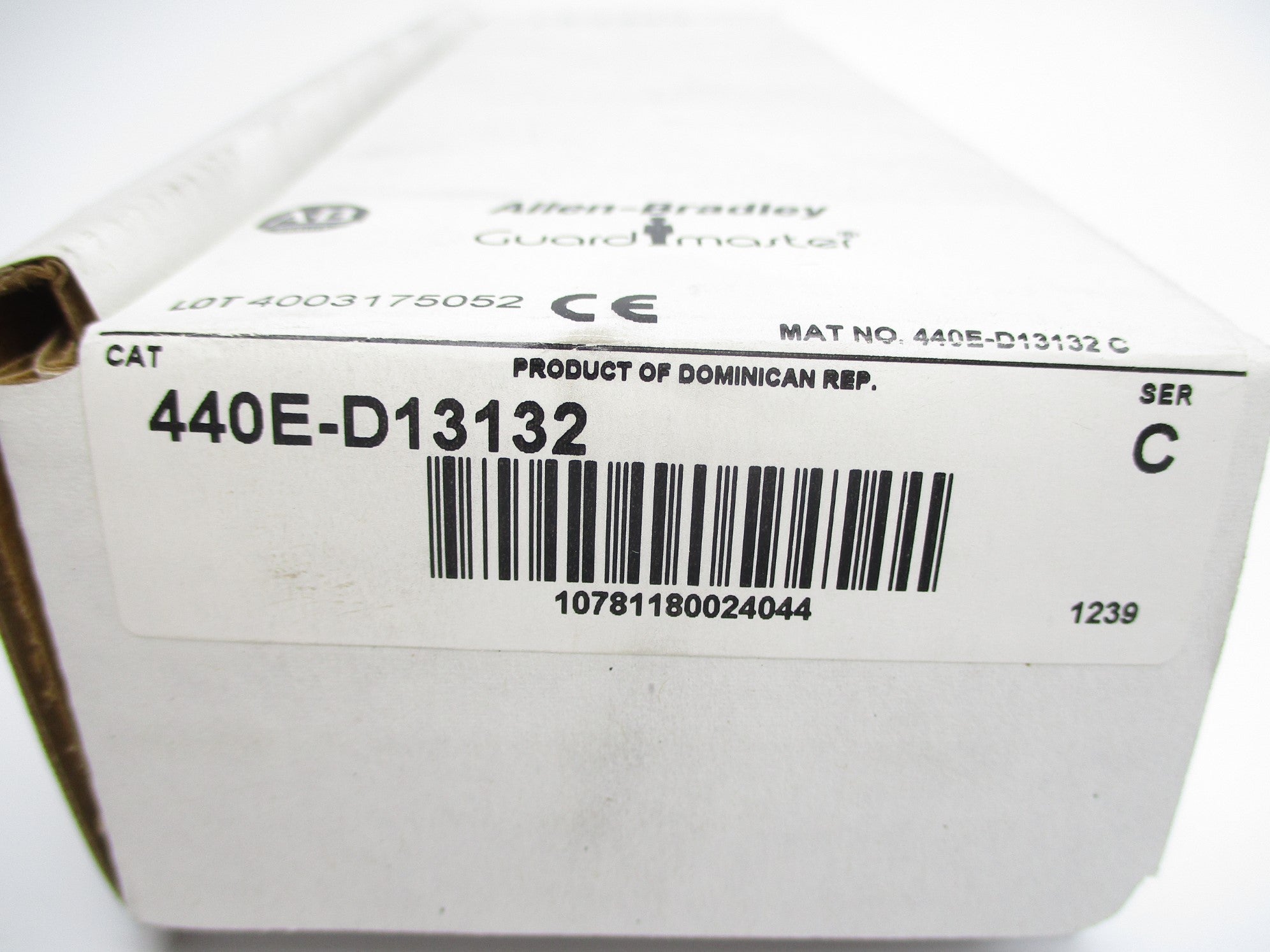 ALLEN BRADLEY 440E-D13132 SER. C (WH) NSMP