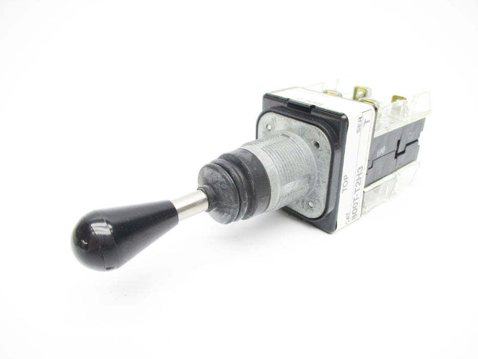 ALLEN BRADLEY 800T-T2H3GGLL SER. T (WH) NSMP