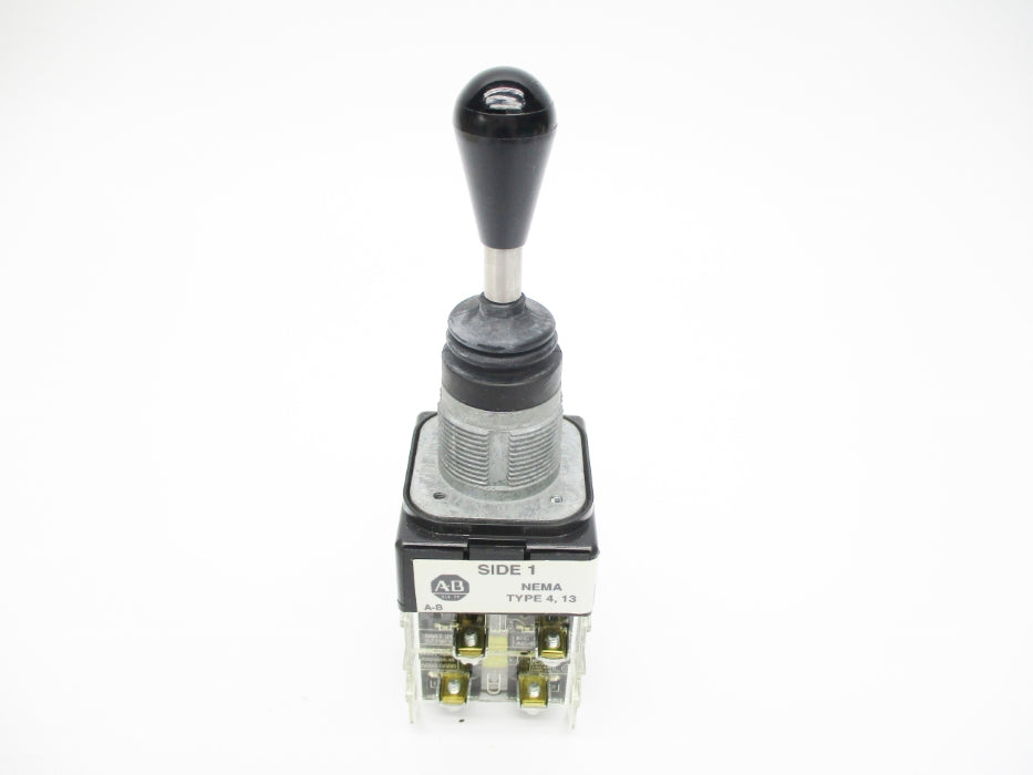 ALLEN BRADLEY 800T-T2H3GGLL SER. T (WH) NSMP