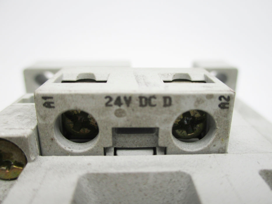 ALLEN BRADLEY 100-C60DJ00 SER. A 24VDC (AS PICTURED) NSNP