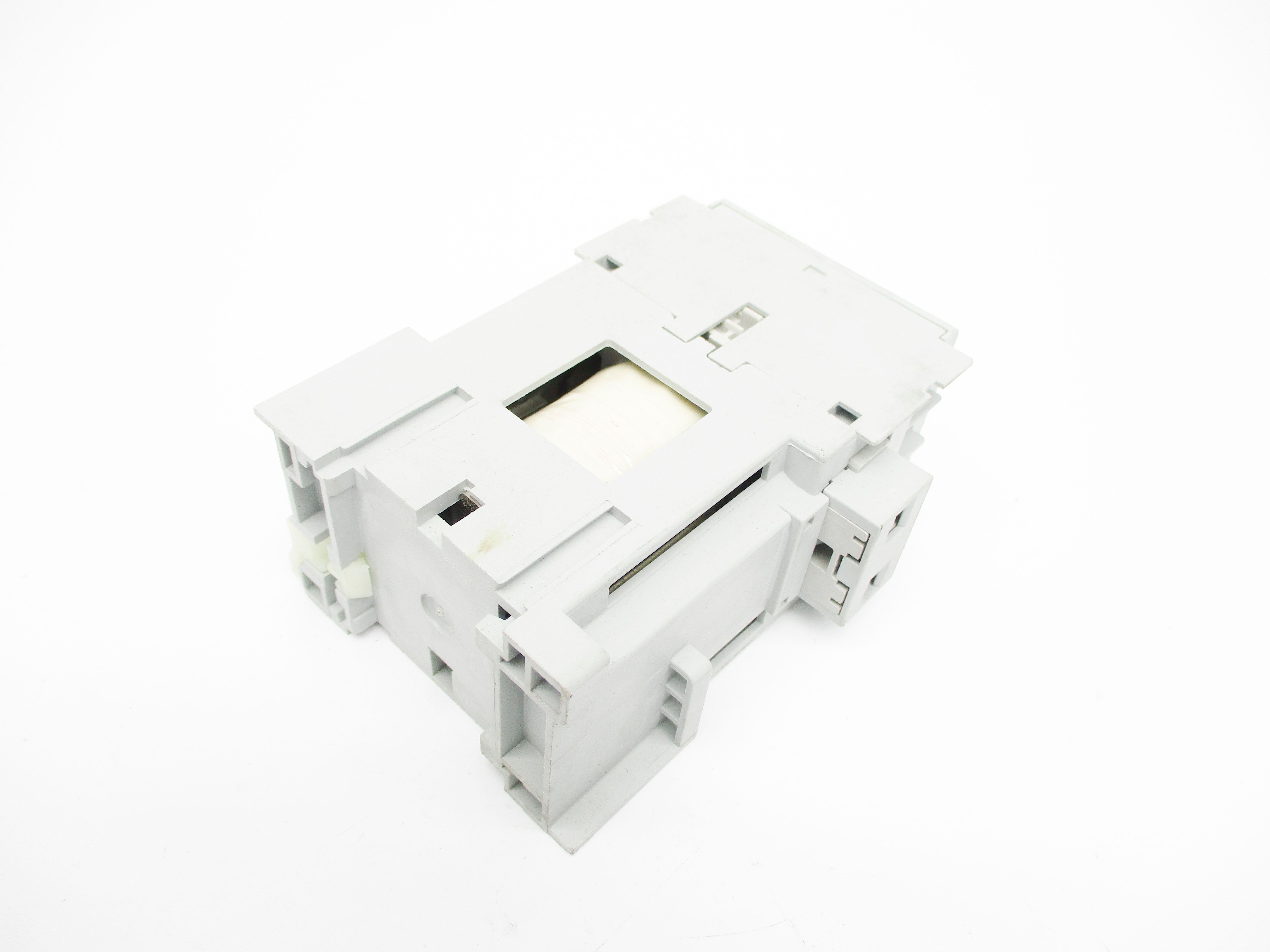 ALLEN BRADLEY 100-C16ZJ10 SER. B 24VDC (AS PICTURED) NSNP