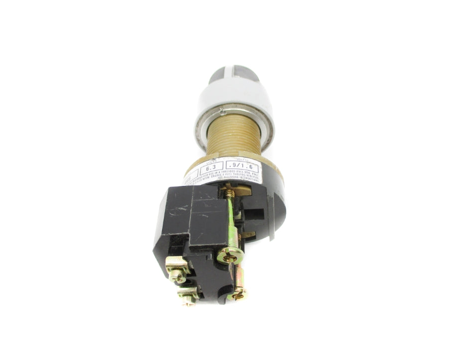ALLEN BRADLEY 800H-PP16R SER. C (AS PICTURED) NSNP