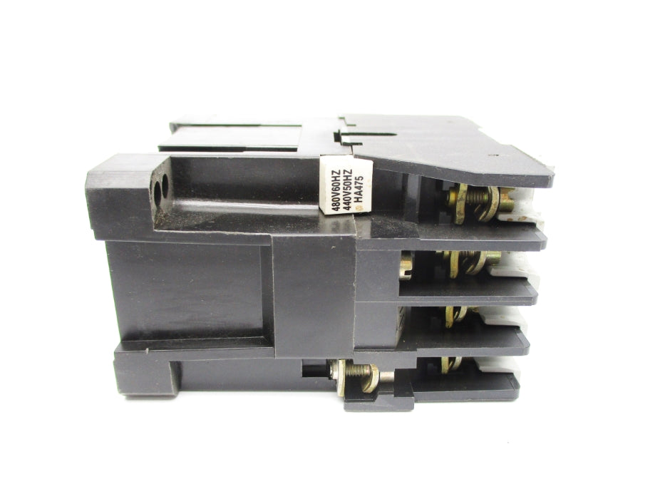 ALLEN BRADLEY 100-A09NB3 SER. B 440/480V UNMP