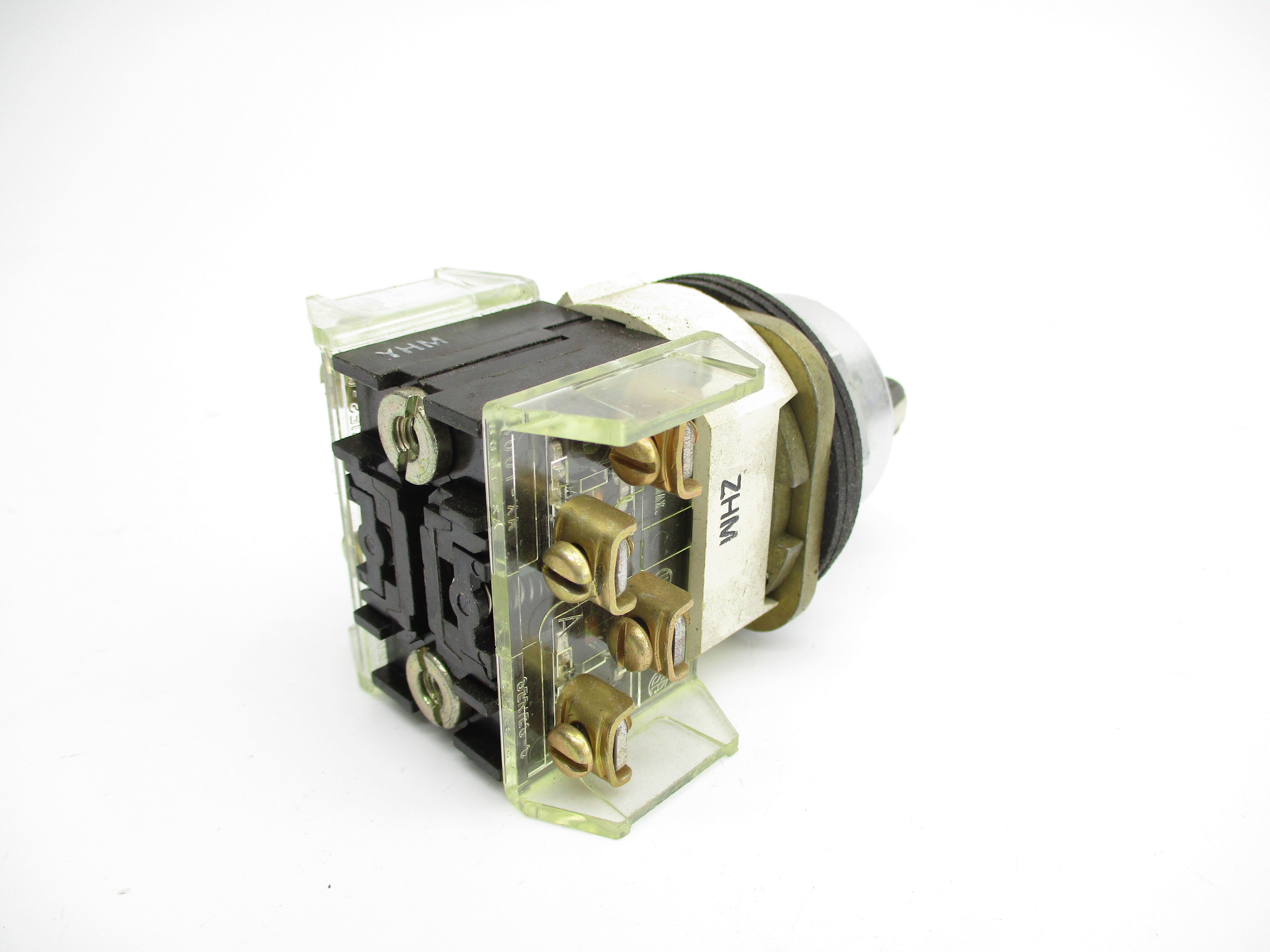 ALLEN BRADLEY 800T-J17KE7 SER. N UNMP