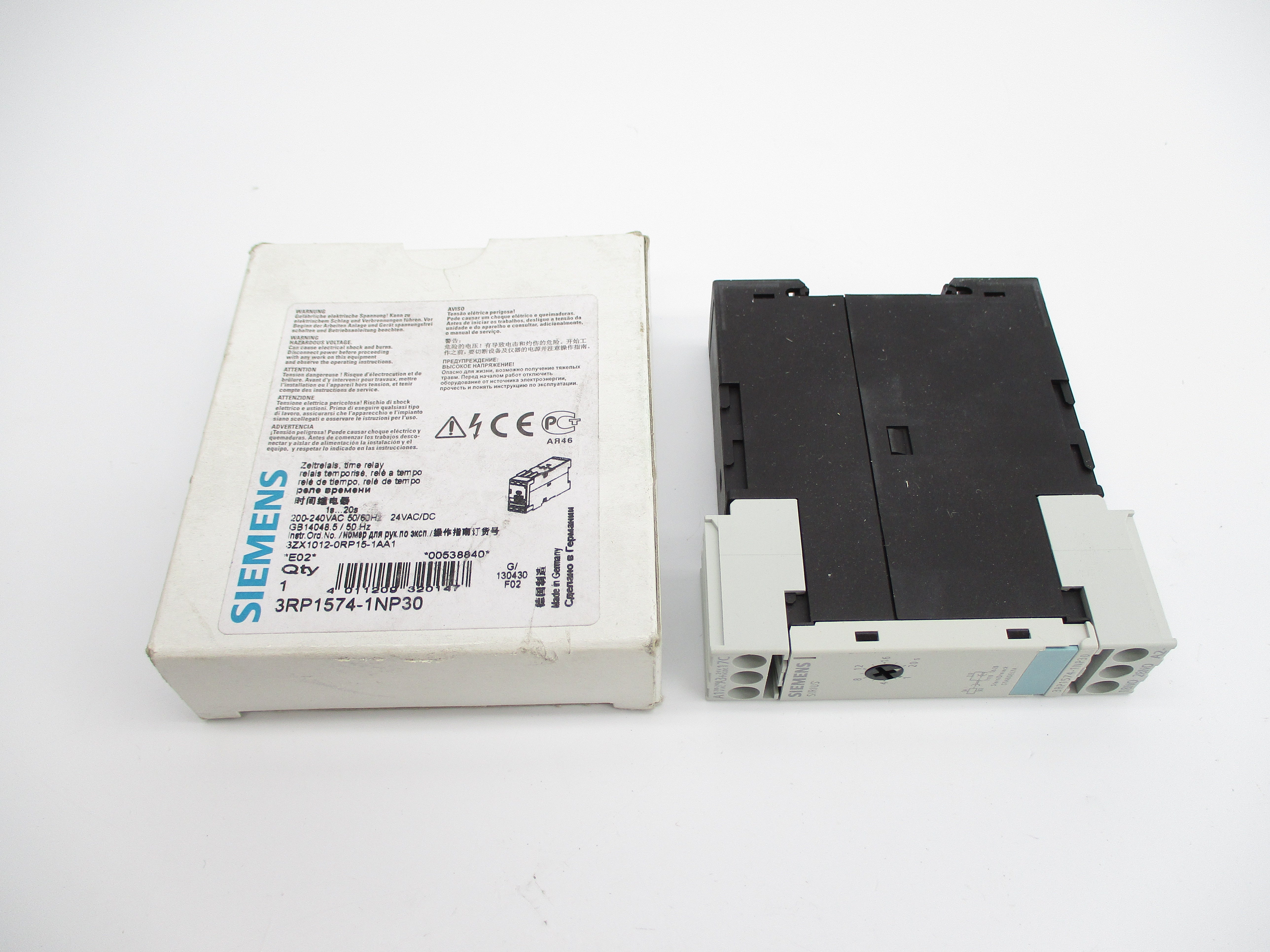SIEMENS 3RP1574-1NP30 24VAC/DC 200-240VAC 1-20S NSMP