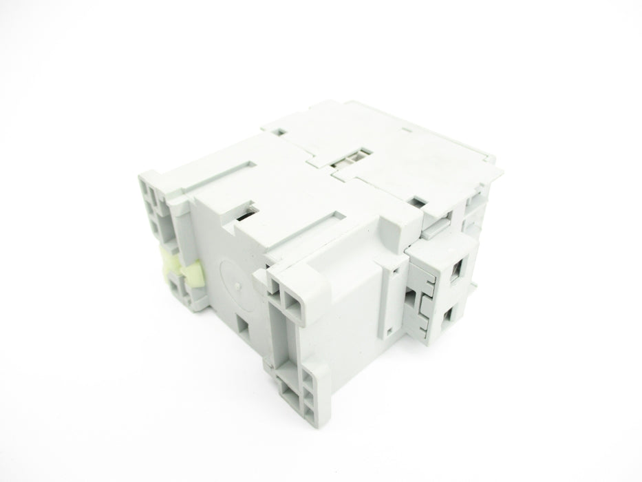 ALLEN BRADLEY 700-CF220D SER. A 110/120V (AS PICTURED1) NSNP