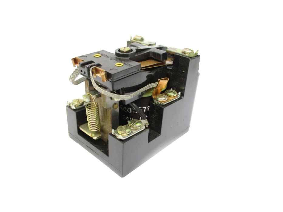 GENERAL ELECTRIC CR2790E100H33 10A 24VDC NSMP