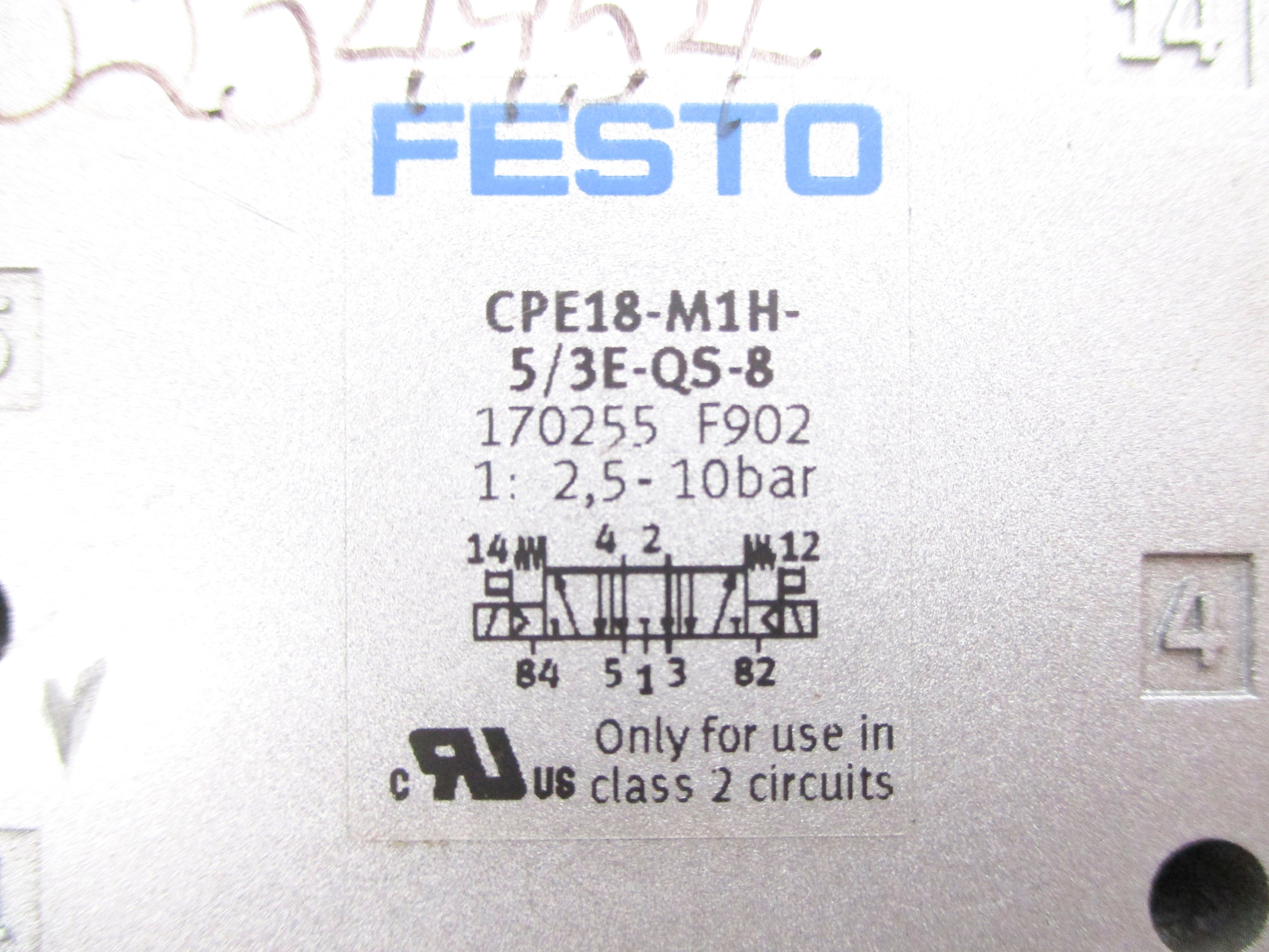 FESTO CPE18-M1H-5/3E-QS-8 NSNP