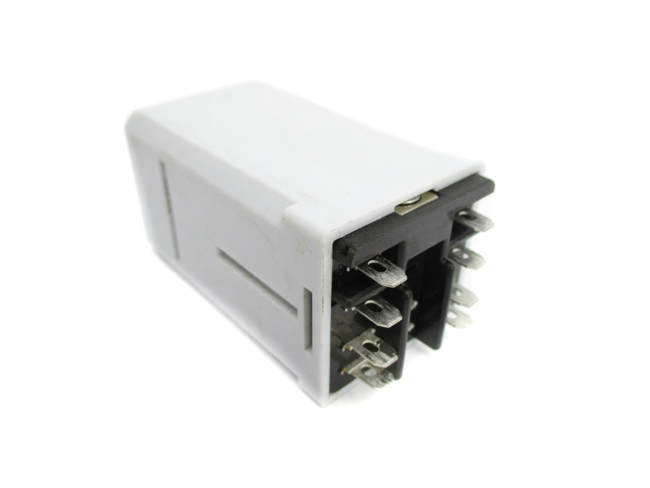 SIEMENS 3TX7136-5LC13 24VAC 12A UNMP