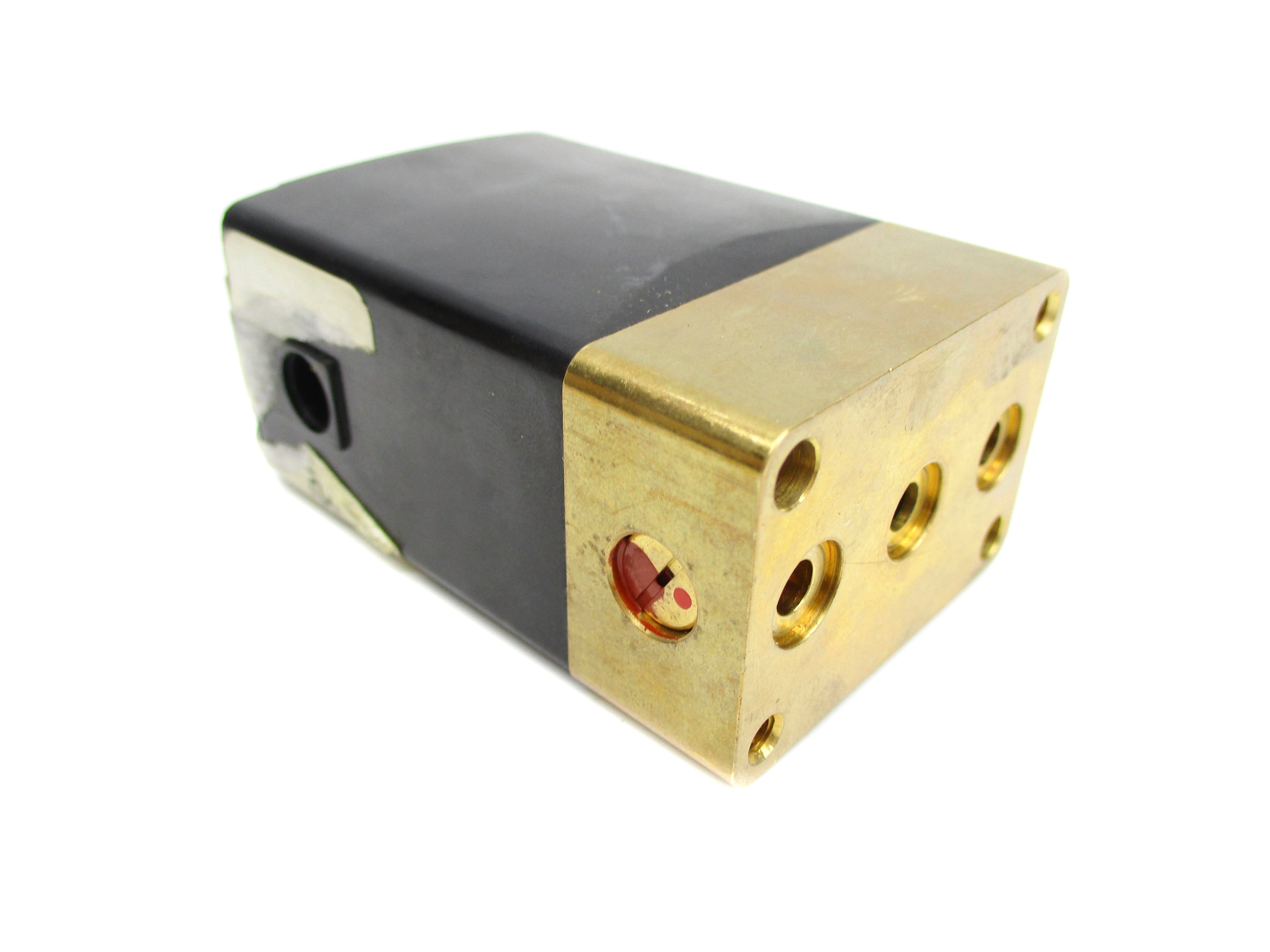 BURKERT 0331D3,0NBRMS 24VDC (AS PICTURED) NSNP